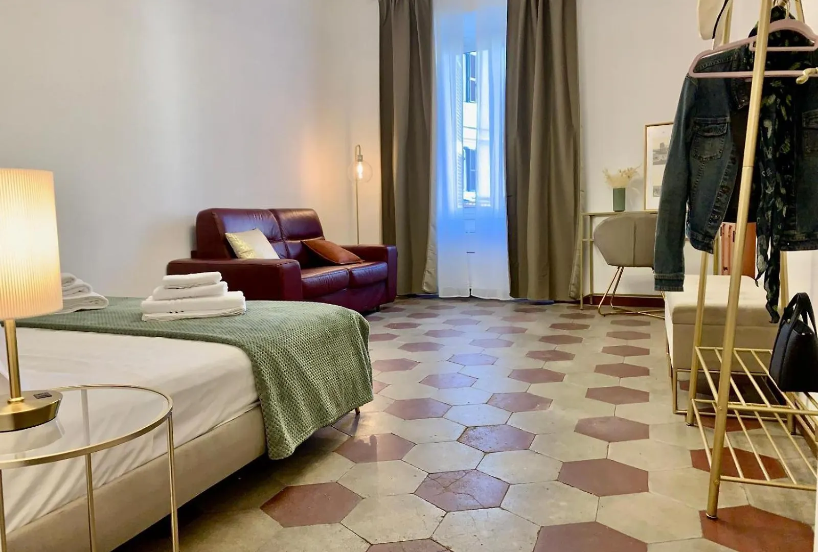 A Due Passi Dal Colosseo Rome Appartement