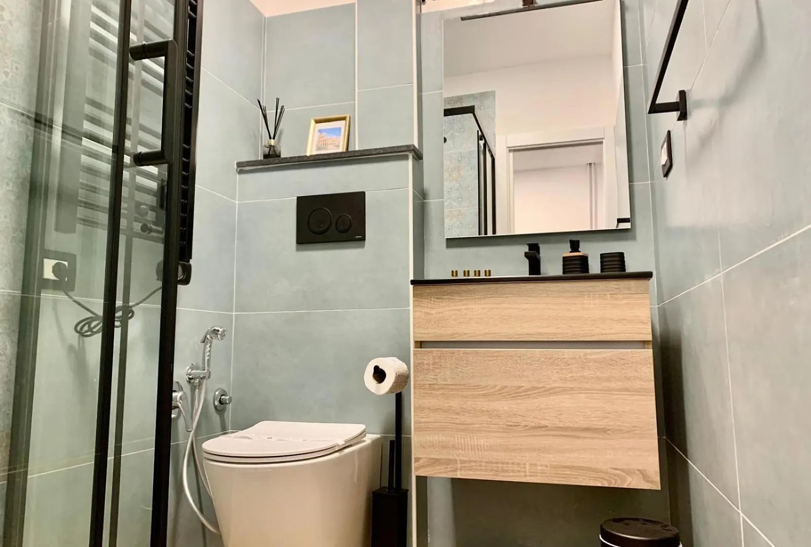 A Due Passi Dal Colosseo Rome Appartement